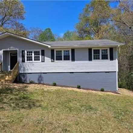 Buy this 4 bed house on Alex Drive in Louisa County, VA 23093