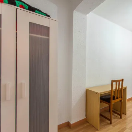 Image 2 - Carrer de Sant Joan Bosco, 80, 46019 Valencia, Spain - Room for rent