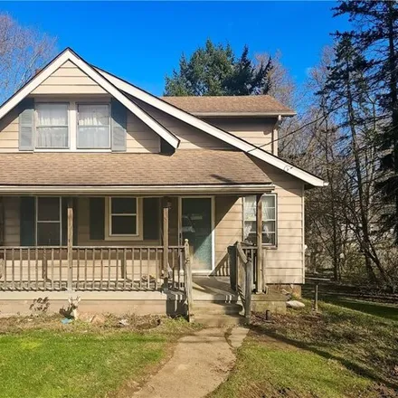 Buy this 2 bed house on 2674 19th Street Southwest in Canton, OH 44706