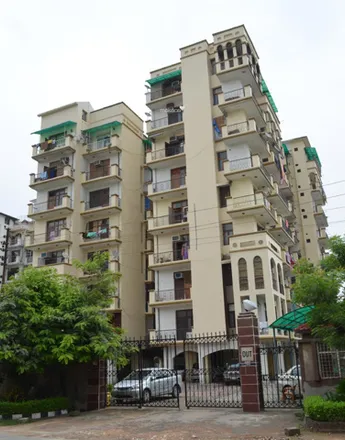 Image 5 - meghdootam pond with fountains., Barola Byepass, Noida City Centre, Noida - 201301, Uttar Pradesh, India - Apartment for sale