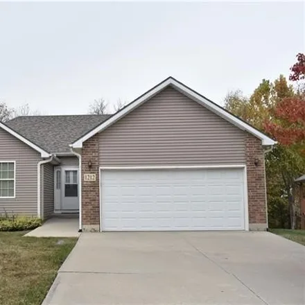 Buy this 4 bed house on 1246 Nottingham Drive in Warrensburg, MO 64093