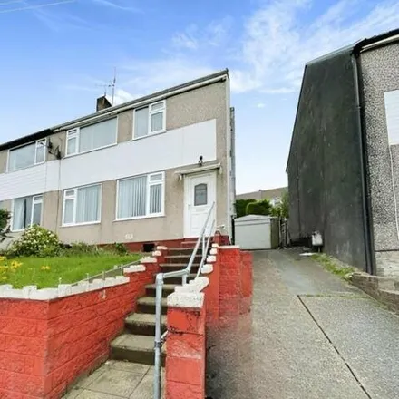 Buy this 3 bed duplex on 37 Heol Barri in Caerphilly County Borough, CF83 2LX