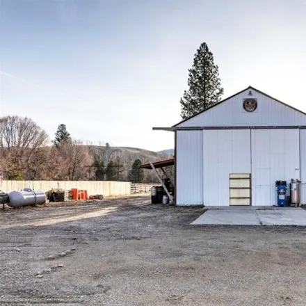 Image 7 - Bandit Brewing Co., 308 East Tanner Avenue, Darby, Ravalli County, MT 59829, USA - House for sale