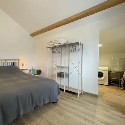 Rent this 1 bed house on Route de Sare in 64310 Saint-Pée-sur-Nivelle, France