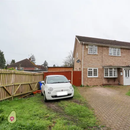 Buy this 3 bed house on Montacute Close in Woburn Avenue, Farnborough