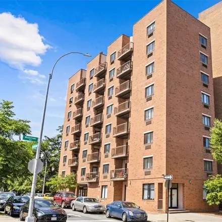 Rent this 1 bed condo on 1600 Parkview Avenue in New York, NY 10461