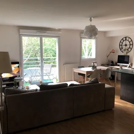 Rent this 3 bed apartment on 23 Rue Arthur Rimbaud in 76120 Le Grand-Quevilly, France