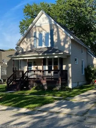 Buy this 3 bed house on 418 15th Street in Port Huron, MI 48060