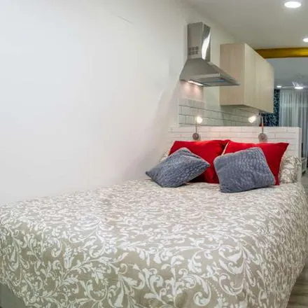Rent this 1 bed apartment on Calle de Ezequiel Solana in 26, 28017 Madrid