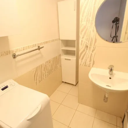 Image 2 - Za Opusem 153, 156 00 Prague, Czechia - Apartment for rent