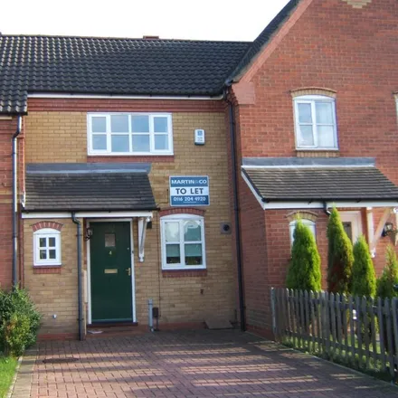 Rent this 2 bed townhouse on Littlemeer Close in Braunstone Town, LE3 3TG