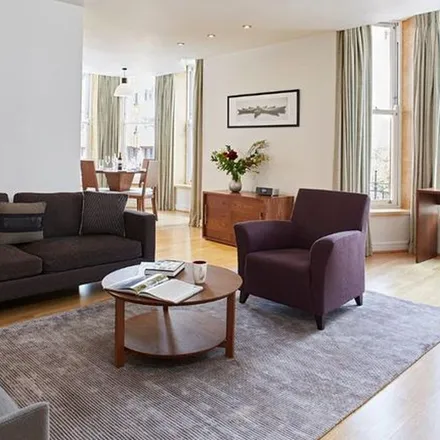Image 5 - Egerton Court, 2-12 Old Brompton Road, London, SW7 3DQ, United Kingdom - Apartment for rent