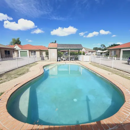 Image 4 - Batts Place, Emerald QLD 4720, Australia - Apartment for rent