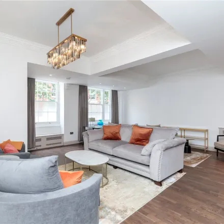 Image 2 - Bryanston Court (flats 55-120), Seymour Place, London, W1H 7NR, United Kingdom - Apartment for rent