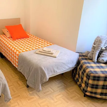 Rent this 3 bed apartment on Ayuntamiento de Orihuela Costa in Calle Pablo Picasso, 03189 Orihuela