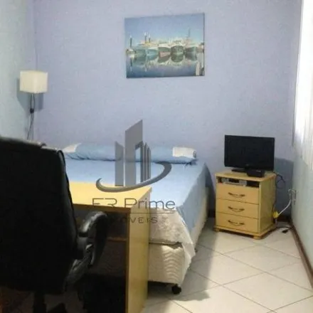 Buy this 3 bed apartment on Rua Pedro Maria Netto in Nossa Senhora das Graças, Volta Redonda - RJ