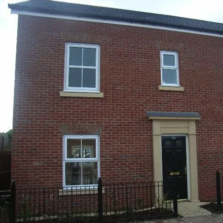Rent this 3 bed townhouse on Hutton Row in South Shields, NE33 3PB