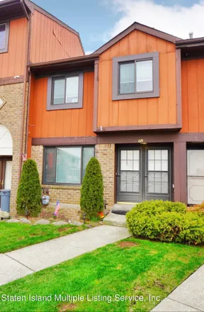 Buy this 3 bed townhouse on 70 Redwood Loop in New York, NY 10309