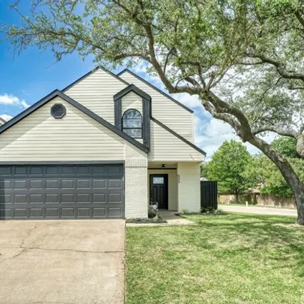 Buy this 3 bed house on 535 Briarcliff Drive in Garland, TX 75043