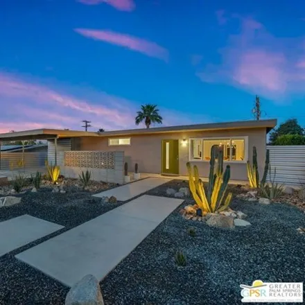 Image 7 - 2068 Lawrence Street, Palm Springs, CA 92264, USA - House for sale