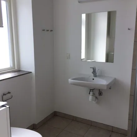 Rent this 3 bed apartment on Vejlbygade 18A in 8240 Risskov, Denmark