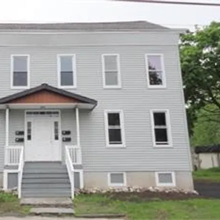 Rent this 2 bed apartment on 85 Grant Avenue in West Albany, City of Albany