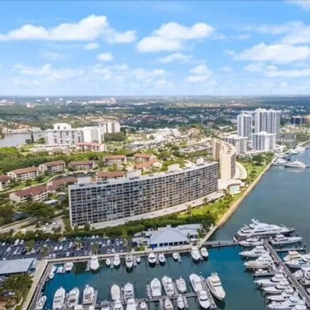 Buy this 2 bed condo on 180 Lakeshore Drive in North Palm Beach, FL 33408