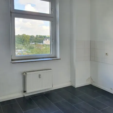 Rent this 2 bed apartment on Lunemannsiepen 26 in 45307 Essen, Germany