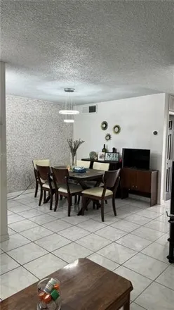 Image 8 - 160 Northeast 203rd Terrace, Andover Lakes Estates, Miami Gardens, FL 33179, USA - Apartment for rent