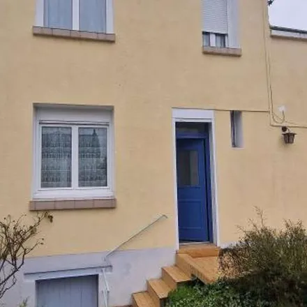Rent this 4 bed apartment on 41 Avenue de la République in 37700 Saint-Pierre-des-Corps, France