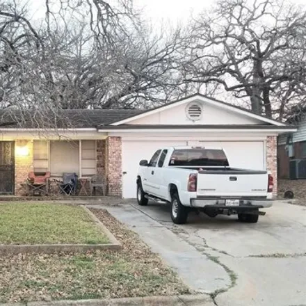 Buy this 3 bed house on 1056 Ferndale Avenue in Azle, TX 76020