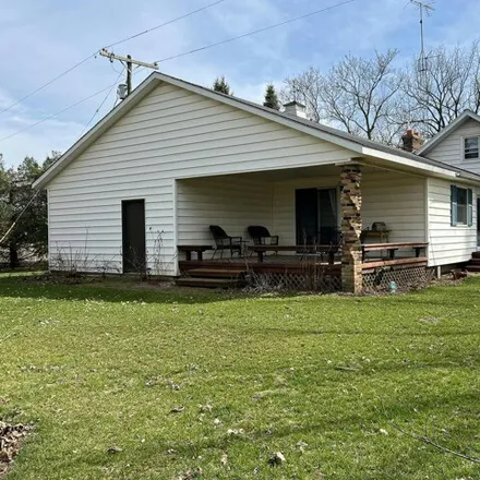 Image 4 - 1166 Trayer Road, Noble Township, MI 49028, USA - House for sale
