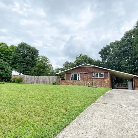 Buy this 3 bed house on 1169 State Road 1407 in Lincoln County, NC 28092