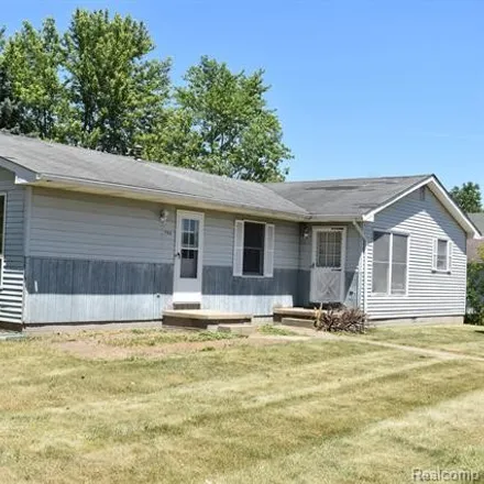 Image 1 - 705 Brower Road, Fowlerville, Livingston County, MI 48836, USA - House for rent