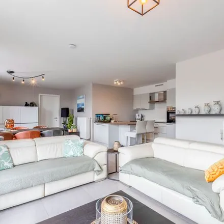 Rent this 1 bed apartment on Vlyminckshoek 81;83;85 in 9100 Sint-Niklaas, Belgium