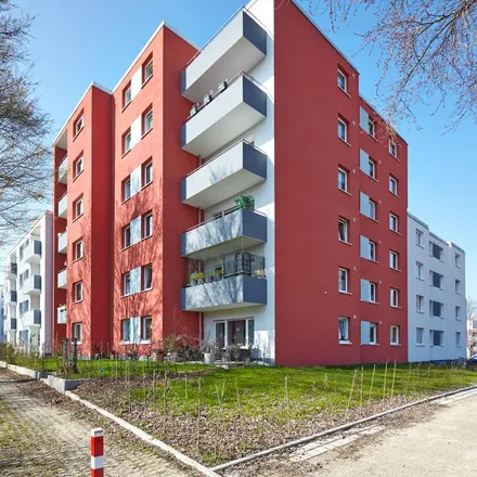 Rent this 2 bed apartment on Schlehenweg 28 in 44869 Bochum, Germany