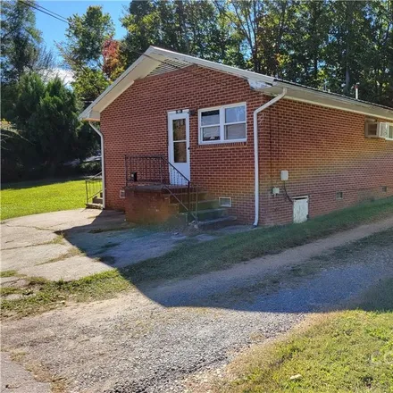 Buy this 4 bed duplex on 109 Virginia Avenue in East Marion, Marion