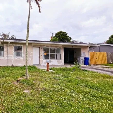 Buy this 2 bed house on 1592 Northeast 31st Street in Cresthaven, Pompano Beach