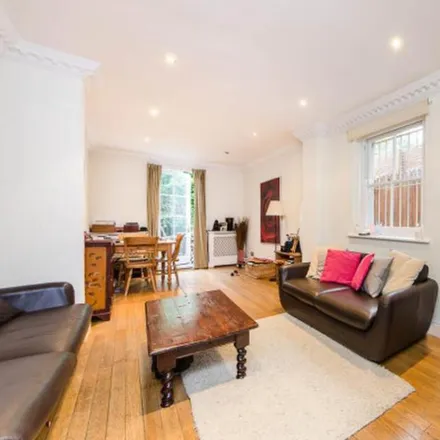 Rent this 3 bed apartment on Hyde Park Mansions in 10 Cabbell Street, London