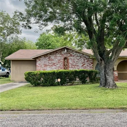 Buy this 3 bed house on 3104 Swan Drive in Victoria, TX 77901