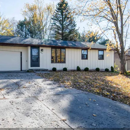 Buy this 3 bed house on 2957 Ferndale Drive in Green Bay, WI 54313