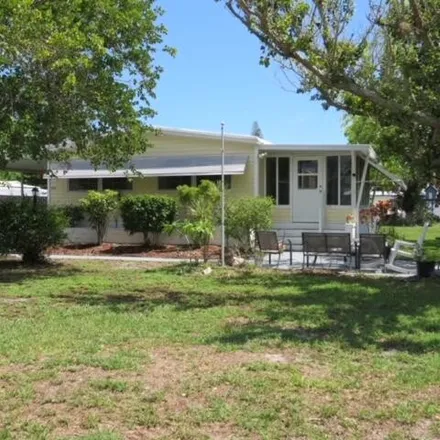 Buy this 2 bed house on Oneida Way in Paradise Park, Saint Lucie County