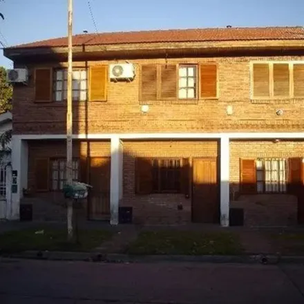 Rent this 2 bed duplex on Bolívar 3052 in Partido de La Matanza, B1752 CXU Lomas del Mirador