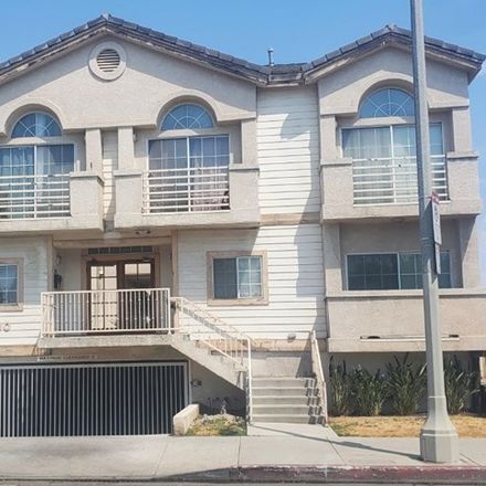 Rent this 2 bed townhouse on Woodman Avenue in Los Angeles, CA 91331-6020