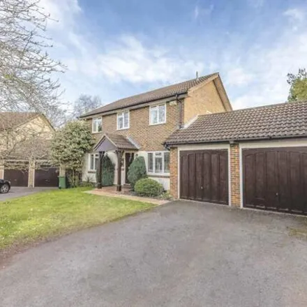 Buy this 5 bed house on Talbots Drive in Maidenhead, SL6 4LZ