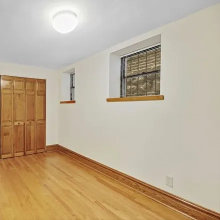 Image 7 - 925 West Newport Avenue, Chicago, IL 60657, USA - Apartment for rent