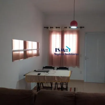 Buy this 3 bed house on Rua Linda Savani Perussi in Cosmópolis - SP, 13145-584