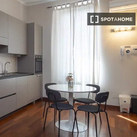 Image 2 - Car Clinic, Via Giacomo Antonini, 20141 Milan MI, Italy - Apartment for rent