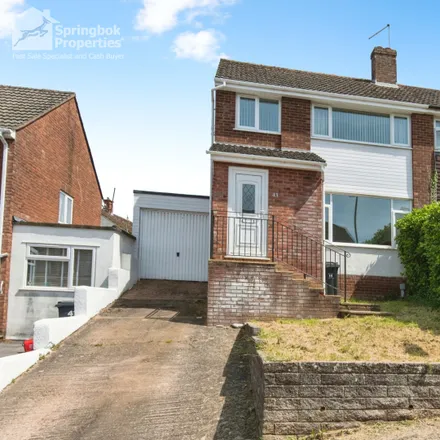 Buy this 3 bed duplex on St Budeaux Close
