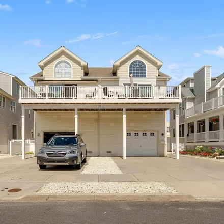 Buy this 5 bed townhouse on 131 52nd Street in Sea Isle City, Cape May County